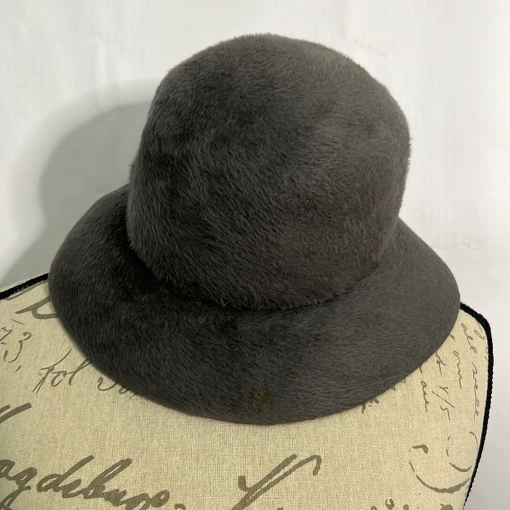 PATRICIA UNDERWOOD NEWYORK CAMELHAIR HAT